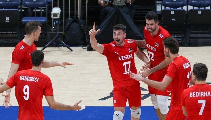 A Milli Erkek Voleybol Takımı, Hollanda’yı 3-1 yenerek tarihinde ilk kez çeyrek finale yükseldi