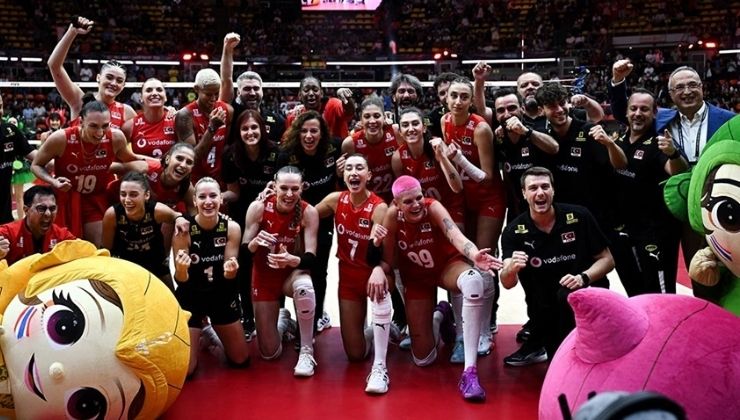 A Milli Kadın Voleybol Takımı, Dünya Şampiyonası’nda tarihinde ilk kez finale yükseldi
