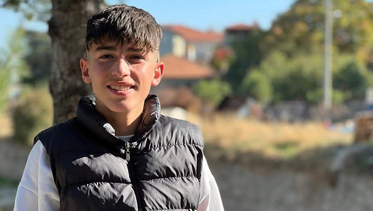 Babasının bıçakladığı çocuk hayatını kaybetti