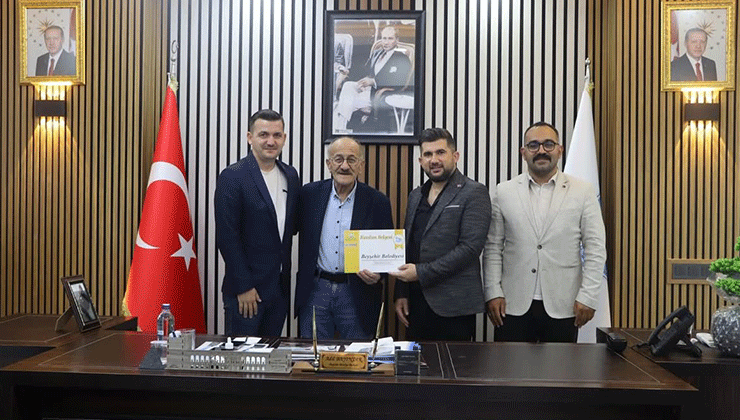 Başkan Bayındır’a gastronomi plaketi