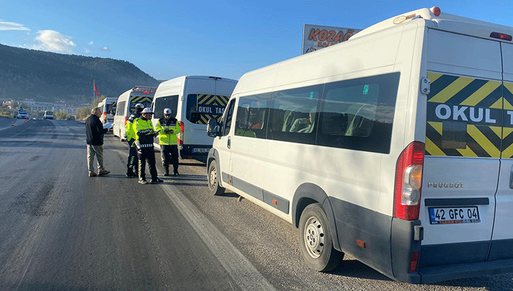Bozkır’da okul servislerine yönelik denetim gerçekleştirildi