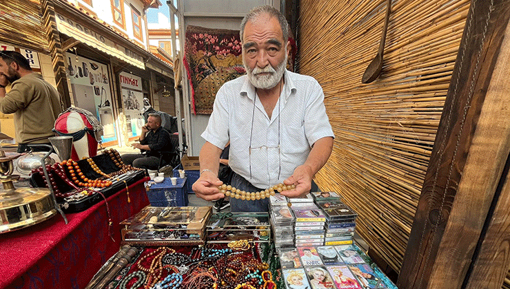 Bu bir merak değil gelenekten gelen bir sevda