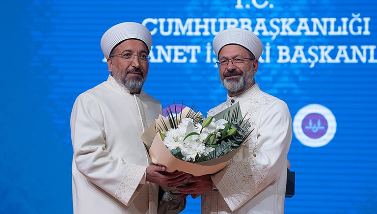 Diyanet İşleri Başkanı Safi Arpaguş, görevini Ali Erbaş’tan devraldı