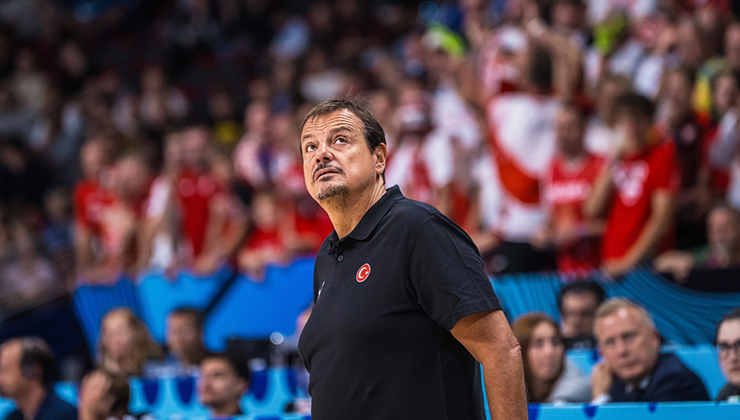 Ergin Ataman’dan hava yolu şirketlerine çağrı