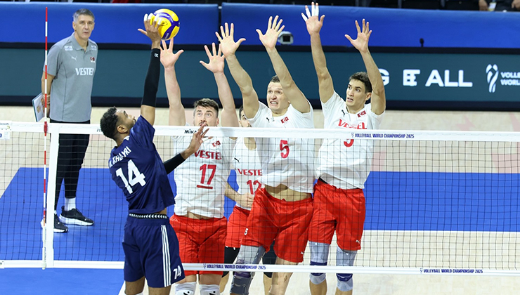 Filenin Efeleri veda etti! Polonya’ya direnemedik