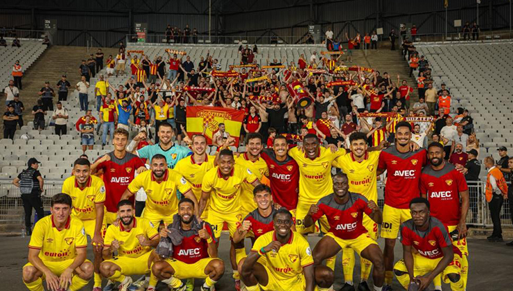 Göztepe, Eyüpspor önünde