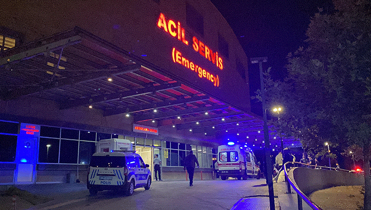 Hastanede bıçaklı kavga: 1 yaralı