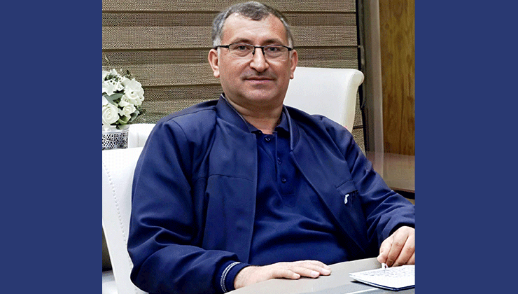 Konya yolunda kamyon şarampole devrildi, sürücü kurtarılamadı