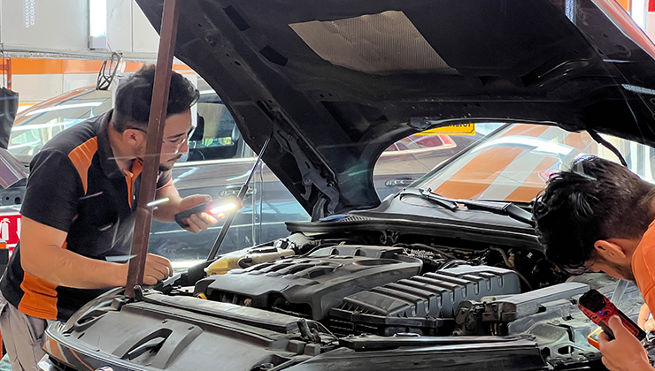Konya’da otomobili ekspertize götürdü, neye uğradığını şaşırdı