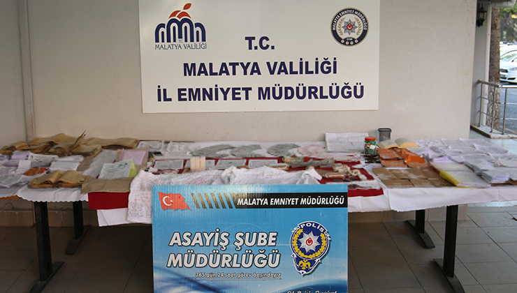 Muska yapma, büyü bozma gibi yöntemlerle vatandaşları dolandıran 7 şüpheli gözaltında