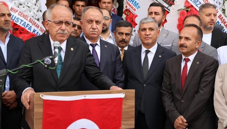 MHP Çumra İlçe Teşkilatı yeni hizmet binası dualarla açıldı
