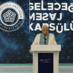 NEÜ’de mezuniyet coşkusu