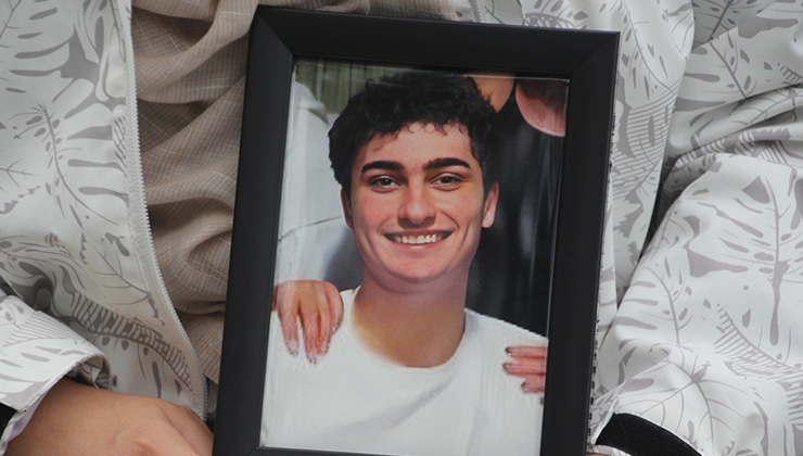 Şarjdaki elektrikli bisiklet hayattan koparmıştı