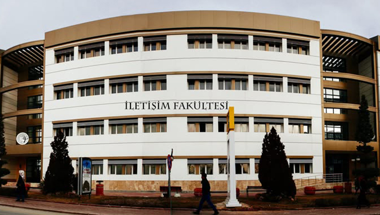Selçuk İletişim’den oryantasyon toplantısı