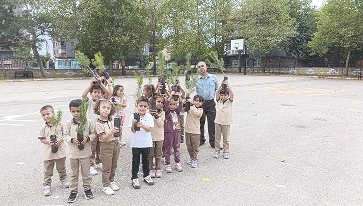 Seydişehir’de “Her Çocuk Bir Fidan” etkinliği düzenlendi