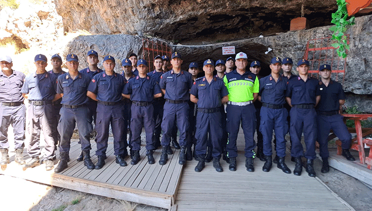 Seydişehir’de vatani görevini yapan askerler için kültürel gezi düzenlendi