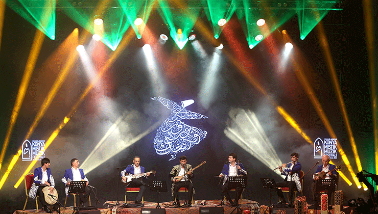 Tacikistanlı müzisyenler “22. Uluslararası Konya Mistik Müzik Festivali’nde” sahne aldı