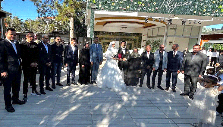 Toy ve Gökçe ailelerinin mutlu günü