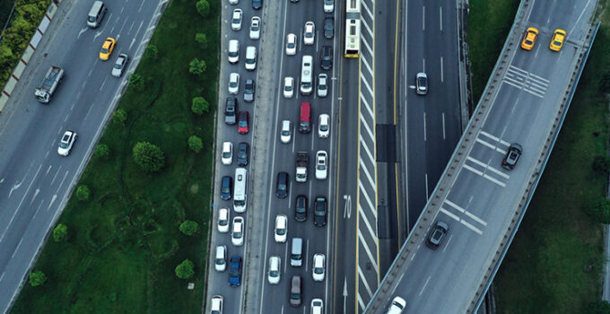 Trafiğe ağustosta 215 bin 130 aracın kaydı yapıldı