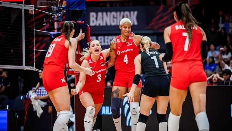 Türk voleybolu ilkleri yaşadı! Adından söz ettirdi
