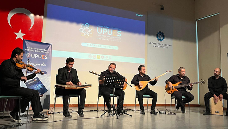 5. UPUES Türk Halk Müziği konseriyle başladı