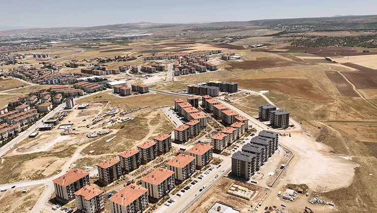 “500 bin anahtarı da milletimizle buluşturduk”