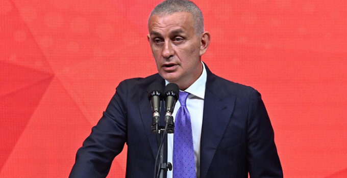 TFF Başkanı açıkladı, hakemlerde bahis skandalı!
