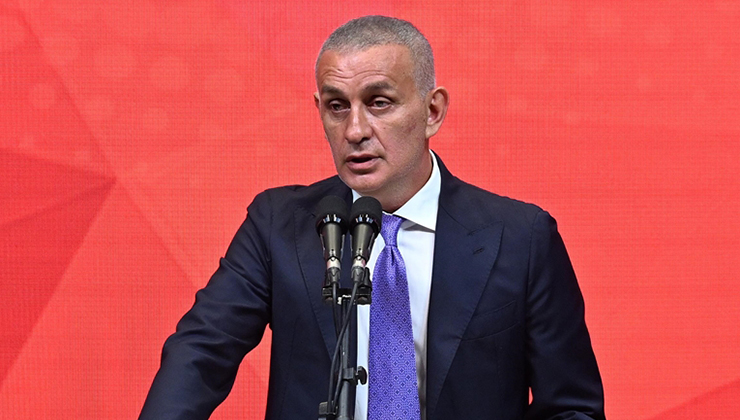 TFF Başkanı açıkladı, hakemlerde bahis skandalı!