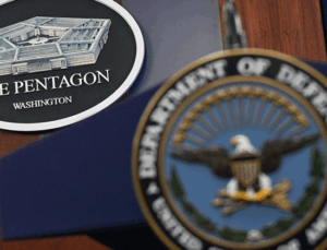 ABD’de birçok medya kuruluşu, Pentagon’un yeni basın kurallarını imzalamayı reddetti