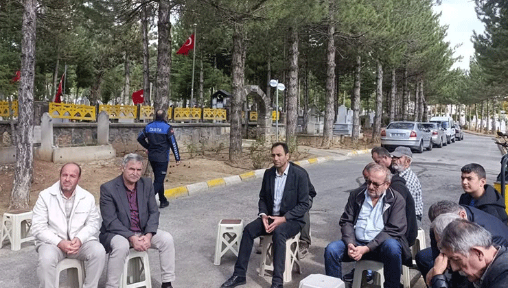 AK Parti’den vefa örneği