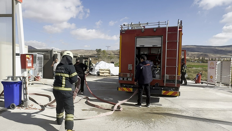 Aksaray’da akaryakıt istasyonundaki yangın korkuttu