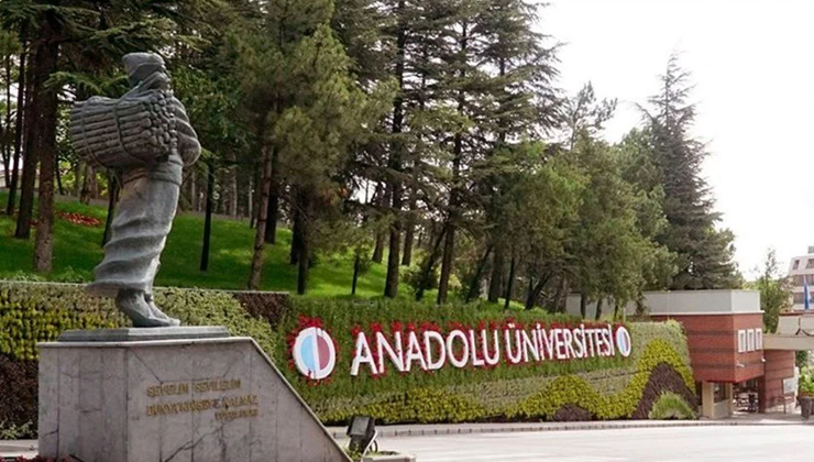 Anadolu Üniversitesi (AÖF) kayıt yenileme başvuru süreci başladı