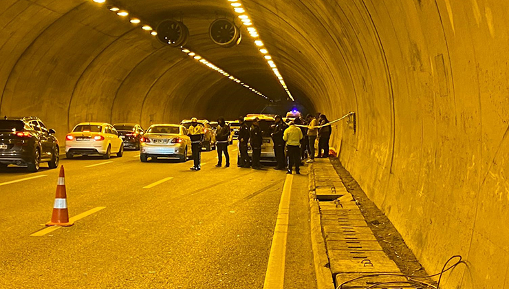 Ankara’da otomobilin içerisinde silahlı kavga: 1 ölü, 1 yaralı