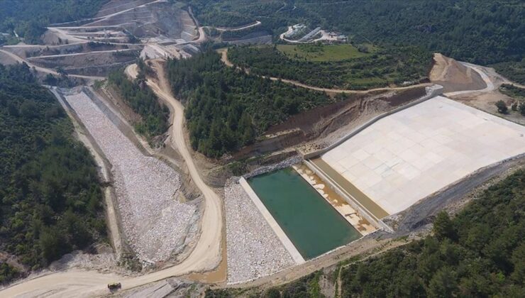 Bakan Yumaklı, o ildeki barajın su tutulmaya başlandığını duyurdu