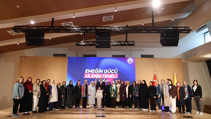 Başkan Altay, ilçelerden gelen kadınlarla buluştu