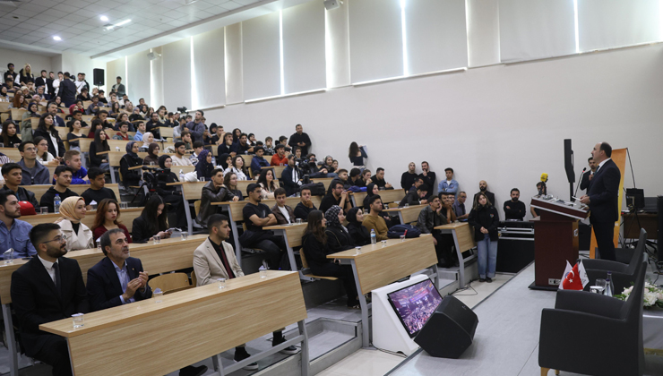 Başkan Altay’dan gençlere boykot çağrısı