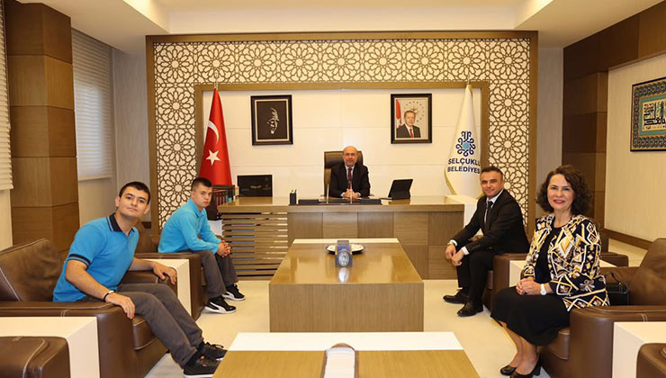 Başkan Pekyatırmacı’ya misafir oldular