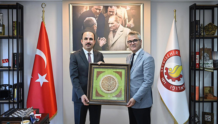Başkan Ustaoğlu’ndan Altay’a teşekkür