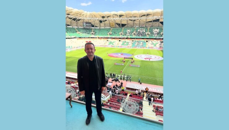 Bektaş şehrinin takımını yalnız bırakmıyor