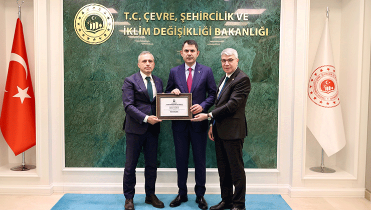 “Bu beratı tüm depremzede kardeşlerimiz adına alıyorum”