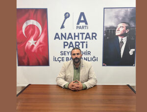 “Cumhuriyetimizi daha da güçlendirmek hepimizin sorumluluğu”