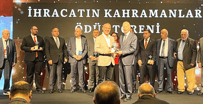 Dr. Özgür Akın’a “İhracatın Kahramanı” ödülü