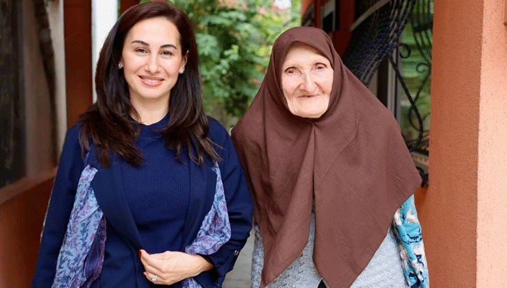 Eski CHP’li başkandan Erdoğan’ın sütannesine ziyaret