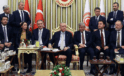 Eski yol arkadaşları yıllar sonra aynı karede