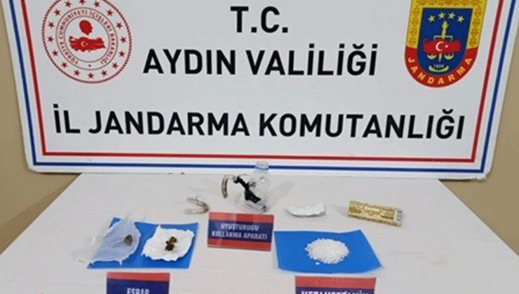 Evde uyuşturucu satışı yaparken yakalandı