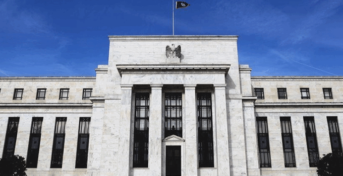 Fed gelecek haftaki politika toplantısı öncesi sınırlı veriyle yön arıyor