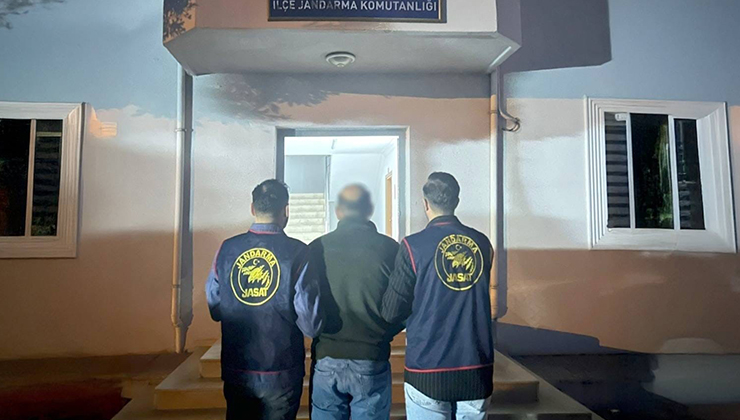 Firari FETÖ’cüler yakalanıp cezaevine gönderildi