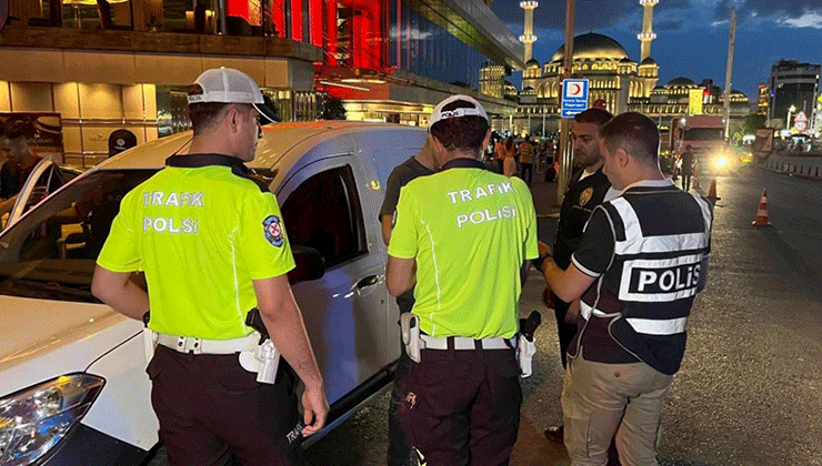 “Huzur İstanbul” uygulamasında 1078 kişi gözaltına alındı