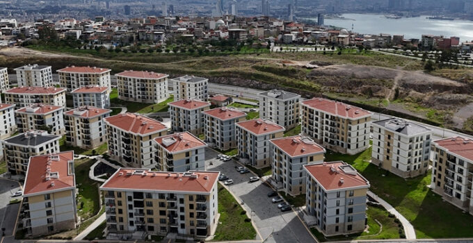 İzmir’de 117 kişinin yaşamını yitirdiği depremin üzerinden 5 yıl geçti