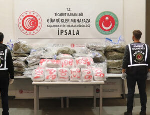 Kapıkule ve İpsala gümrük kapılarındaki operasyonlarda 525 kilogram uyuşturucuya el konuldu